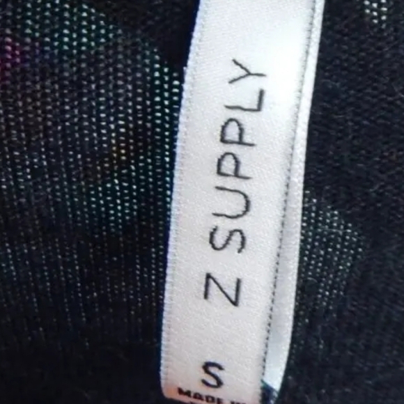 Z Supply V-Neck Split Sleeve Crop Knit Top - Picture 2 of 3